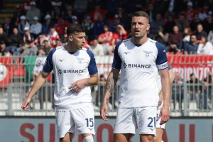 Sergej majstorijom "dokrajčio" Moncu, Lacio grabi ka Ligi šampiona!